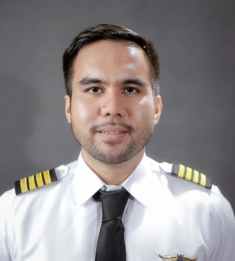 Capt Wollen - Crew Photo